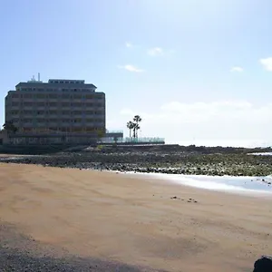 https://live-medano-vistamarina-duplex.adeje-hotels.com